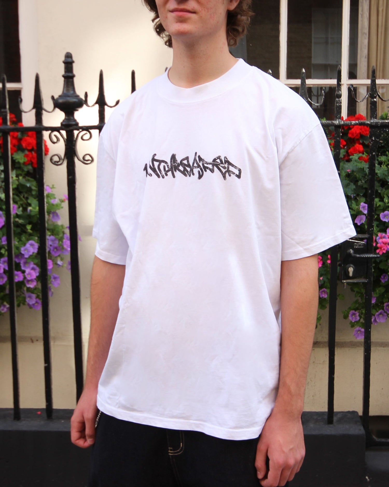 Unthreaded Classic – Chalk