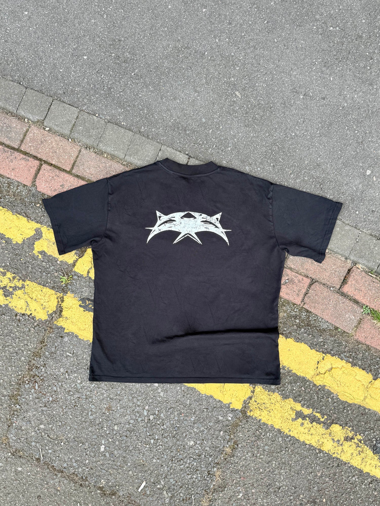 Unthreaded Classic – Asphalt